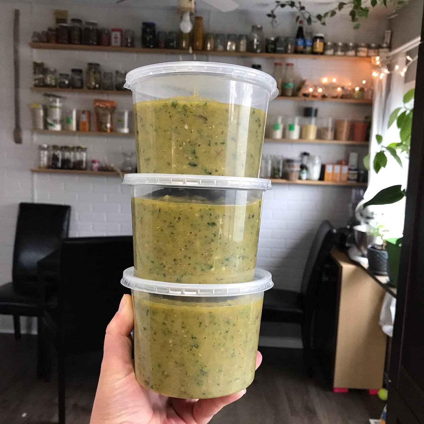 Anybody else end up with a bunch of vine-frozen green tomatoes? Don’t worry,…